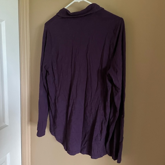 Womens Long Sleeve Eddie Bauer Top - Picture 3 of 3